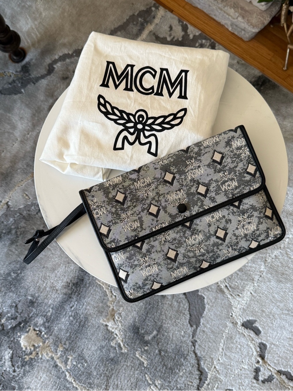 MCM Large Logo Monogram Tote in Gray and Black - Picture 13 of 16